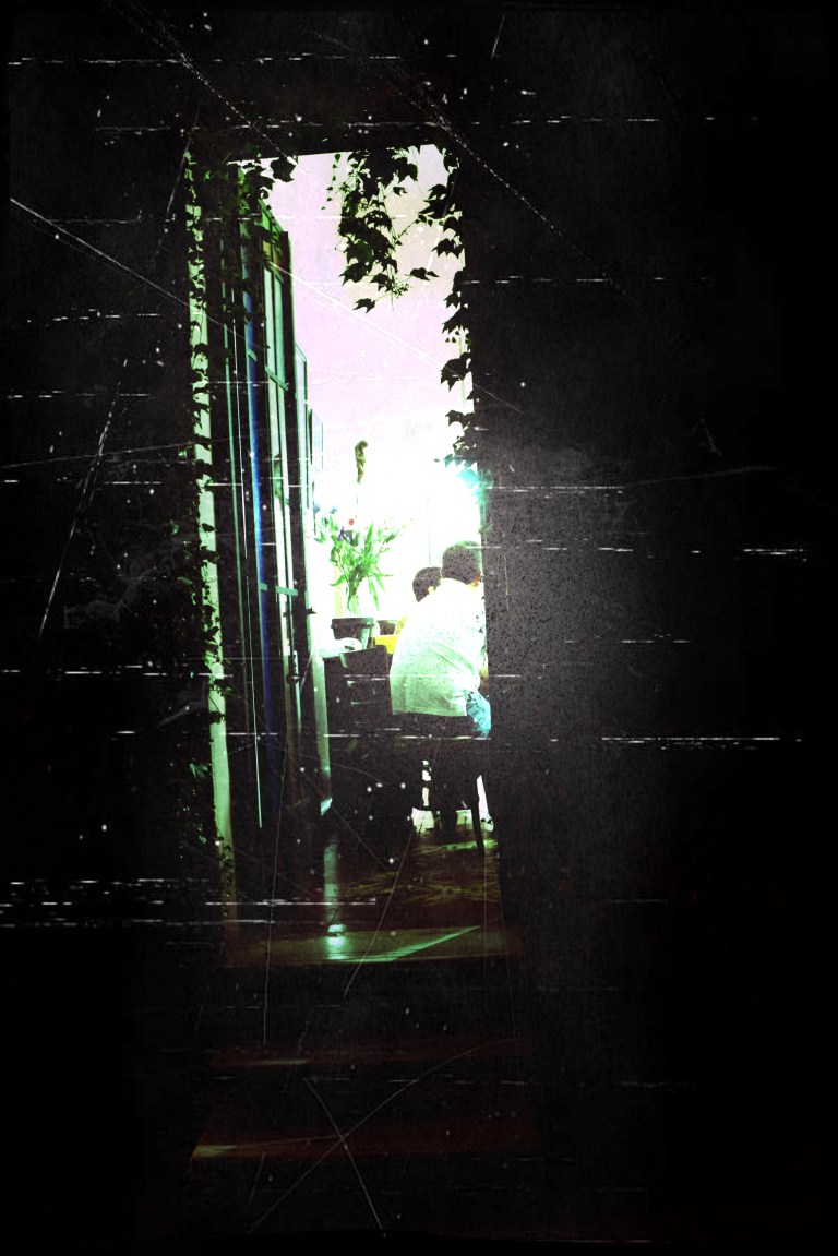 .se llama a una puerta