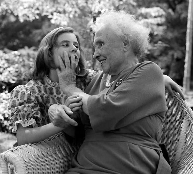 f64131932f5376eeb695e8fce992de8d